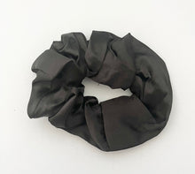 Load image into Gallery viewer, Assorted Scrunchies
