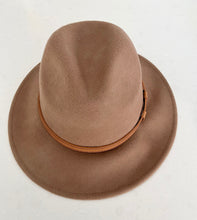 Load image into Gallery viewer, Wool Hat - Camel, Black and Khaki
