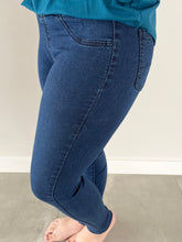 Load image into Gallery viewer, Regina Denim Jeans - Dark Blue and Faded Denim

